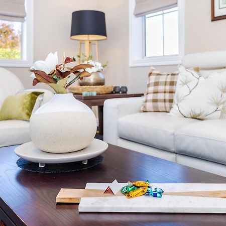 Sweet Magnolia 1 Or 2 Bedroom Suite St Kilda Cambridge With Complimentary Continental Breakfast Dış mekan fotoğraf
