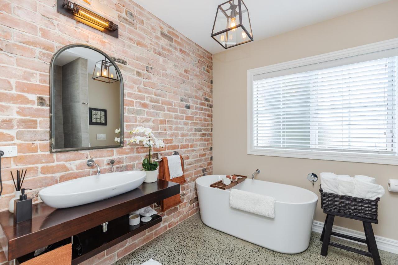 Sweet Magnolia 1 Or 2 Bedroom Suite St Kilda Cambridge With Complimentary Continental Breakfast Dış mekan fotoğraf