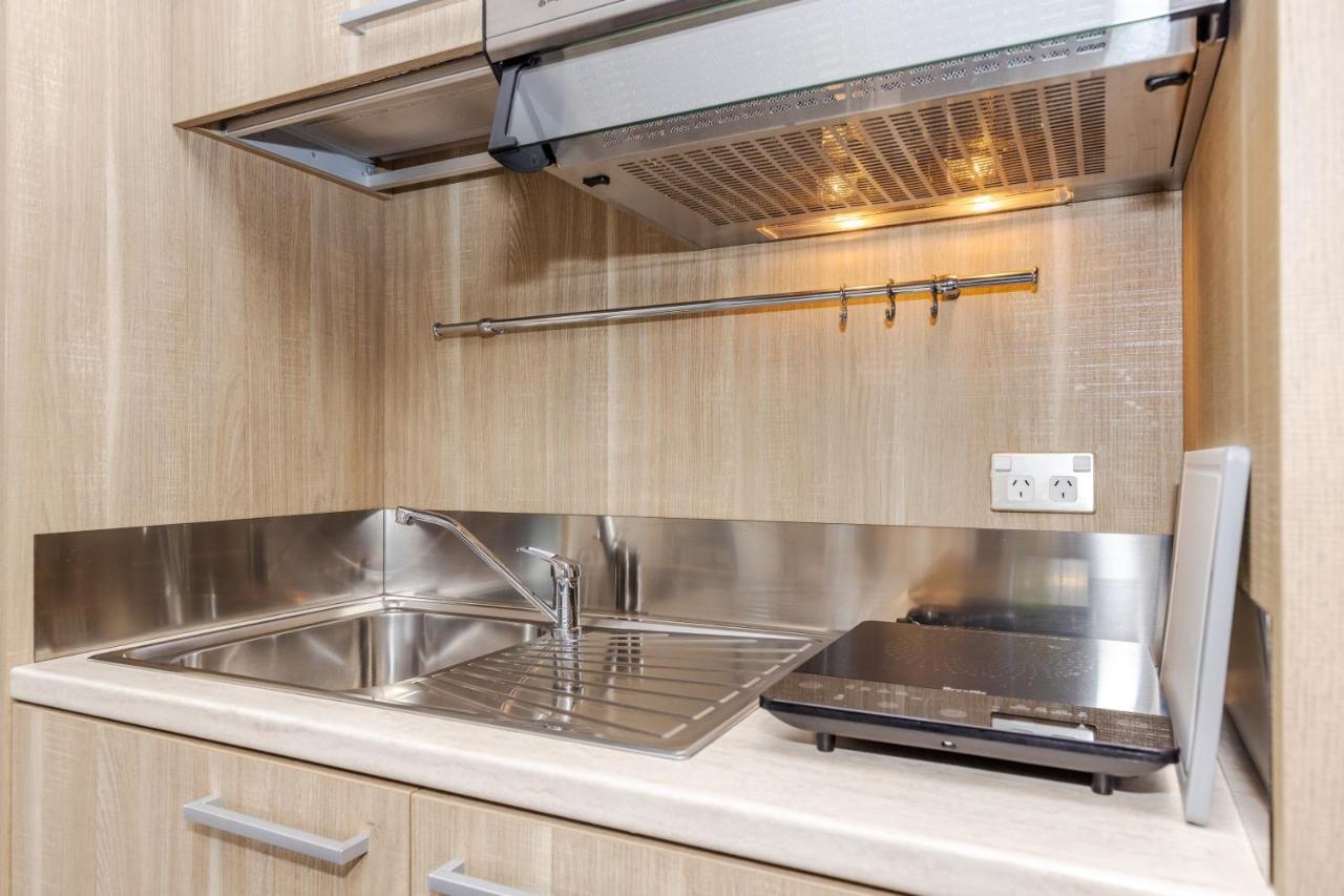 Sweet Magnolia 1 Or 2 Bedroom Suite St Kilda Cambridge With Complimentary Continental Breakfast Dış mekan fotoğraf