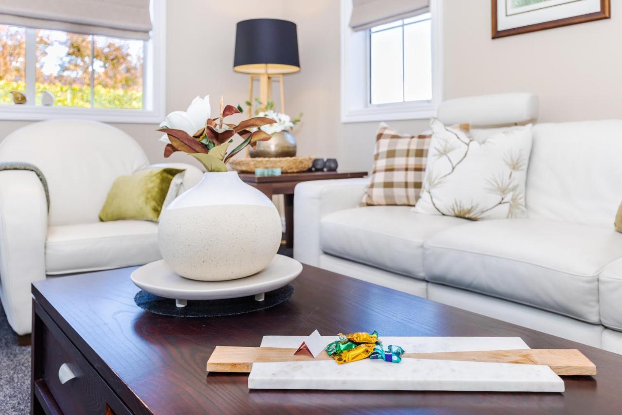 Sweet Magnolia 1 Or 2 Bedroom Suite St Kilda Cambridge With Complimentary Continental Breakfast Dış mekan fotoğraf